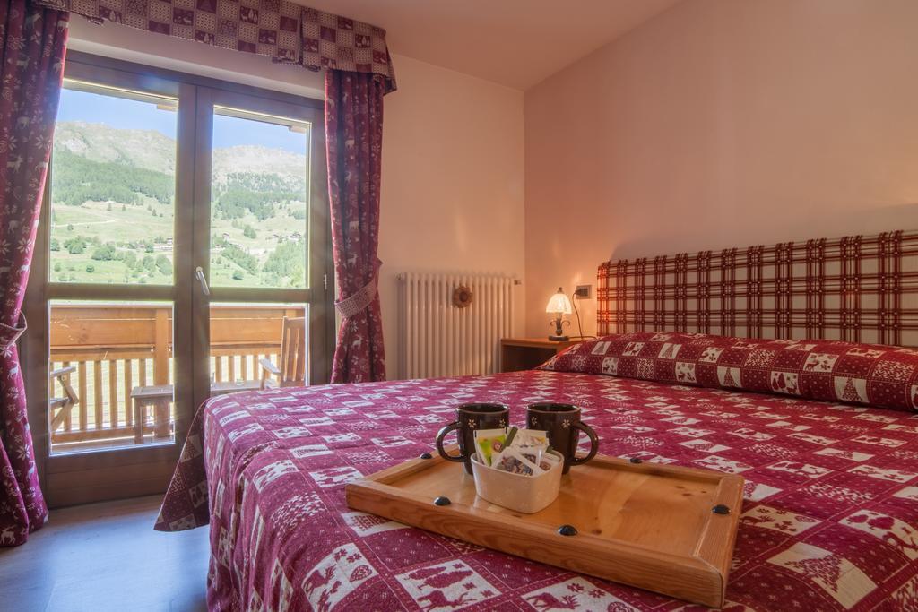 Albergo Punta Zerbion Champoluc Room photo